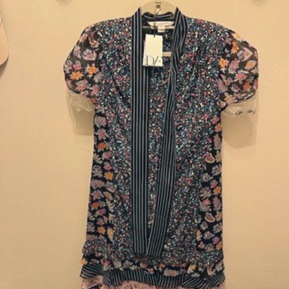 Diane von Furstenberg "Gypsy" Dress - Picture 13 of 13